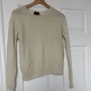 Line cashmere crew-neck sweater in pistachio green - size S